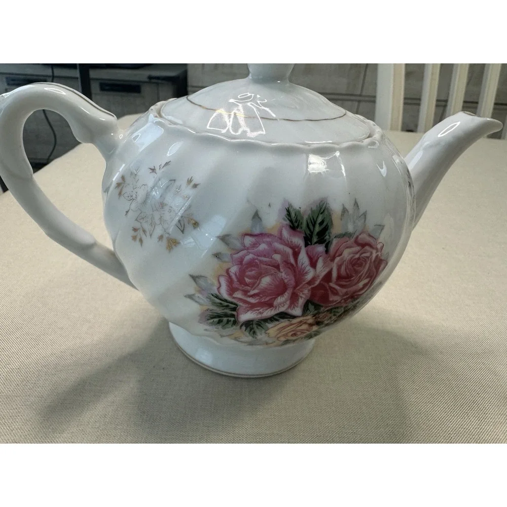 Vintage Floral Teapot‎ White Ceramic Pink Roses Gold Trim Cottagecore Shabby